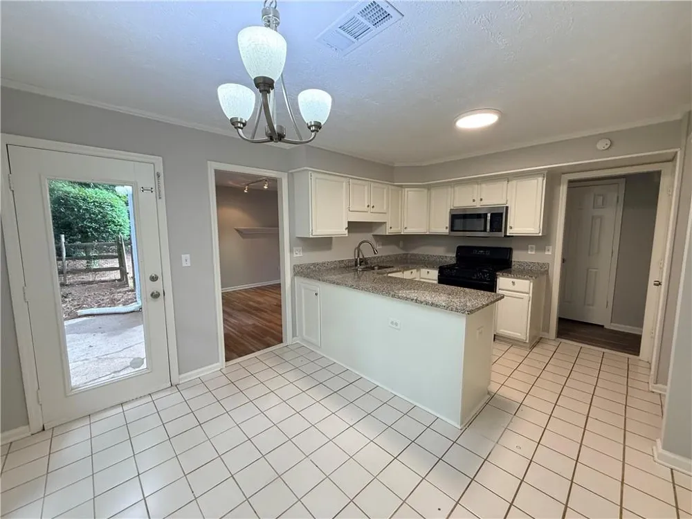150 Ocee View Court Johns Creek, GA 30022