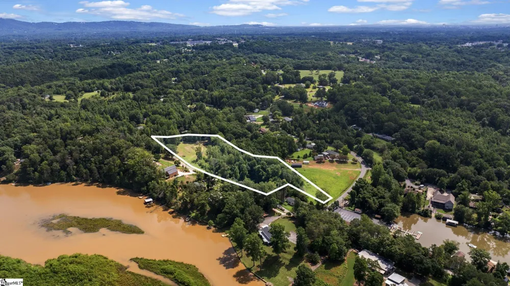 00 Club Drive Greenville, SC 29611
