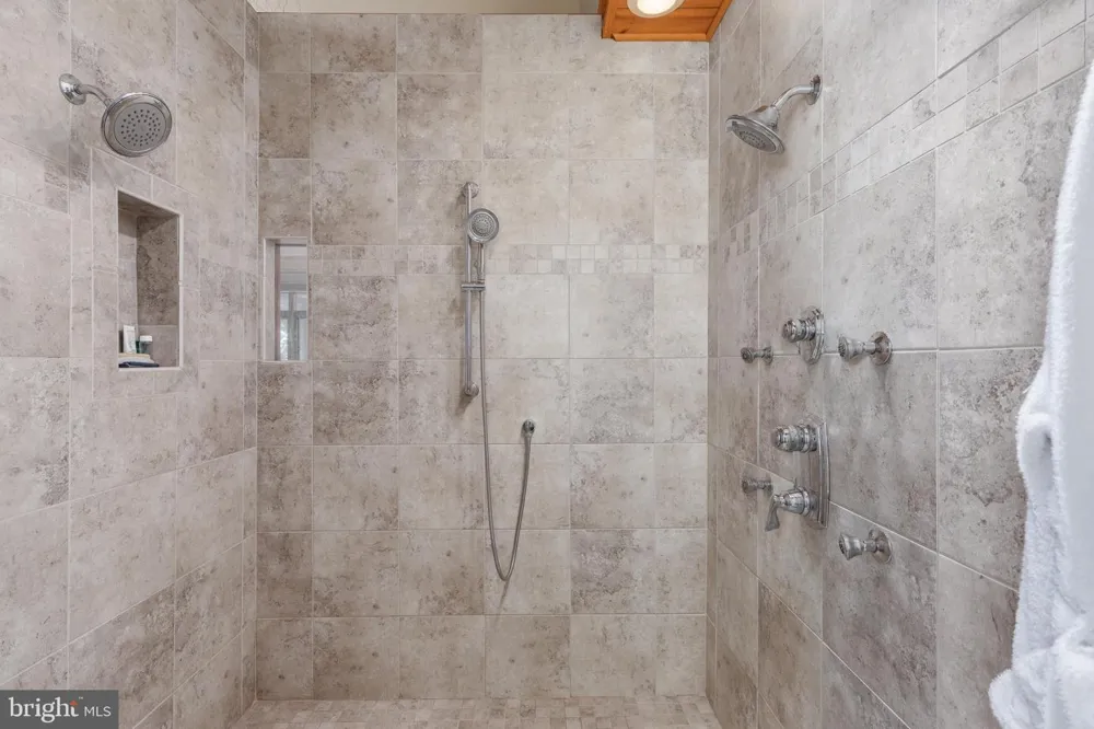 537 LOWER FLATS DRIVE Yellow Spring, WV 26865
