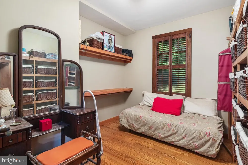 537 LOWER FLATS DRIVE Yellow Spring, WV 26865