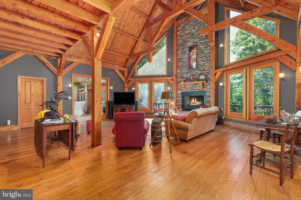 537 LOWER FLATS DRIVE Yellow Spring, WV 26865