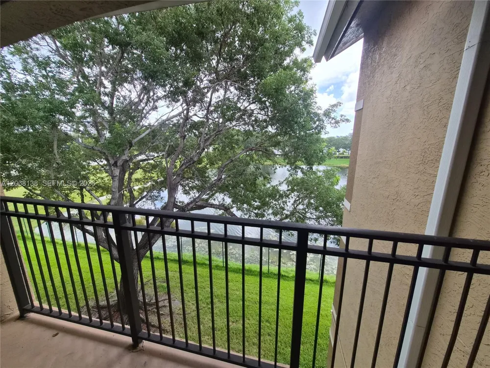 101 SW 117th Ave #7306 Pembroke Pines, FL 33025