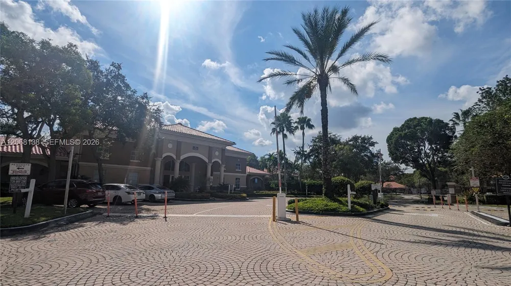 101 SW 117th Ave #7306 Pembroke Pines, FL 33025