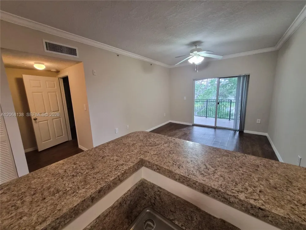 101 SW 117th Ave #7306 Pembroke Pines, FL 33025