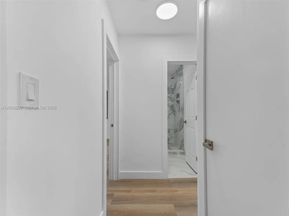 14545 Garden Dr Miami, FL 33168