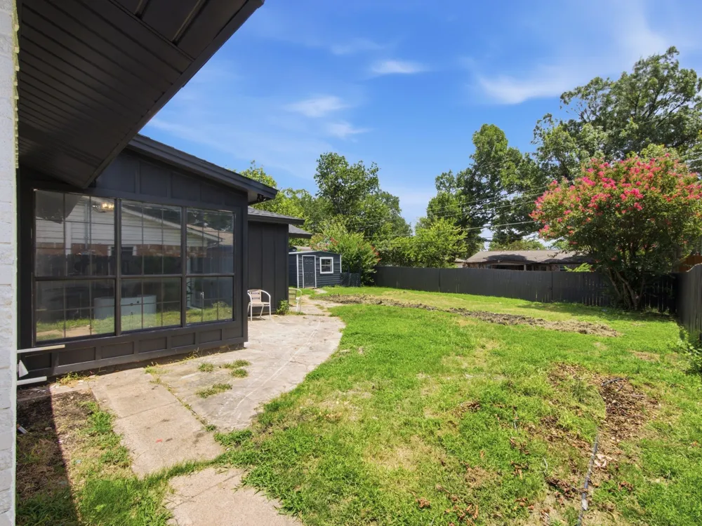 11348 Carissa Drive Dallas, TX 75218