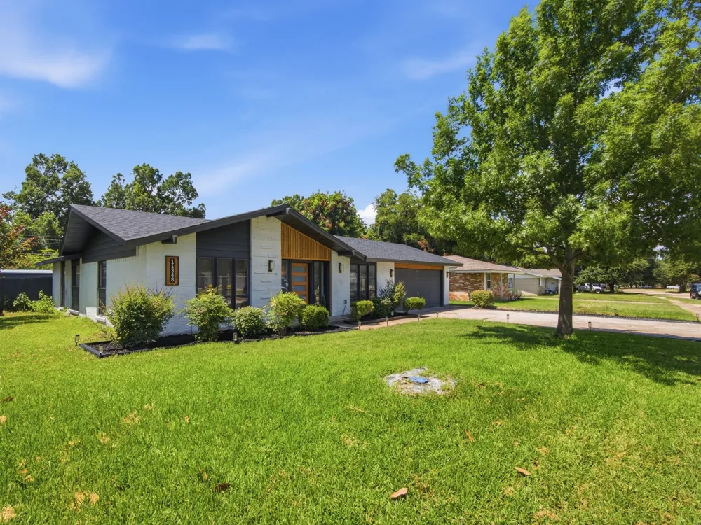 11348 Carissa Drive Dallas, TX 75218