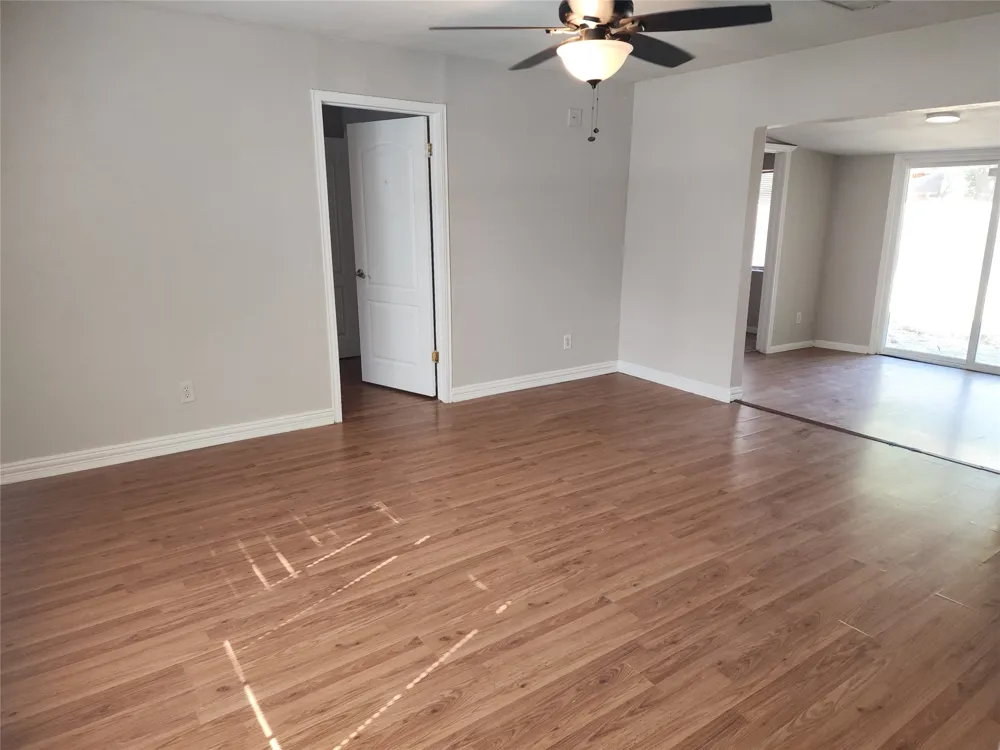 808 Howell Drive Coppell, TX 75019