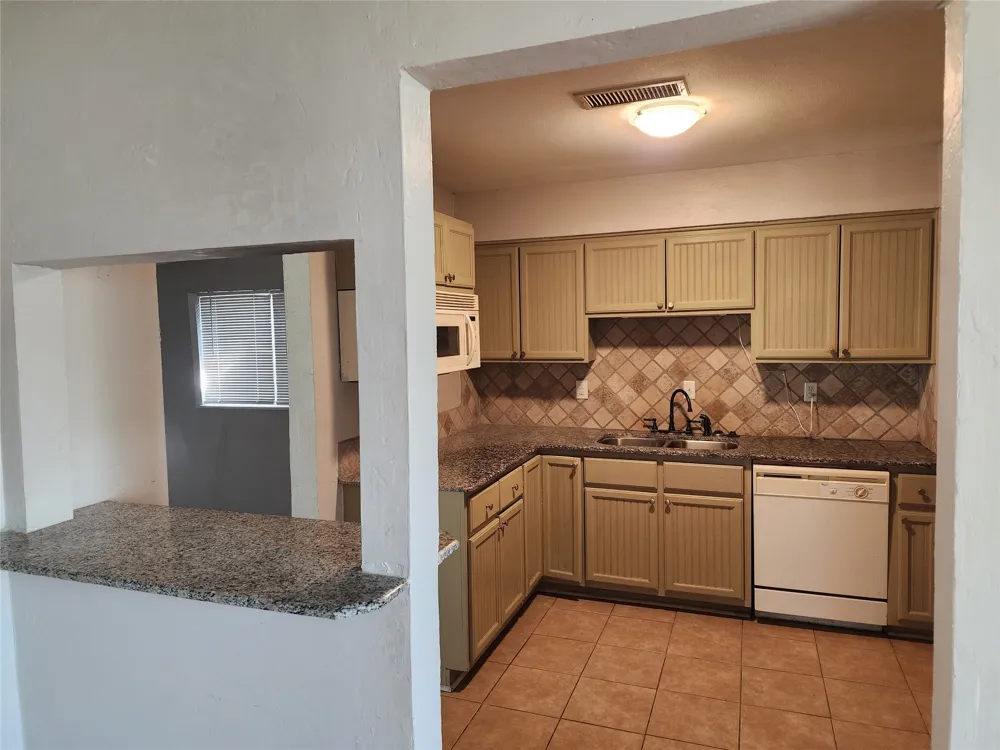 808 Howell Drive Coppell, TX 75019