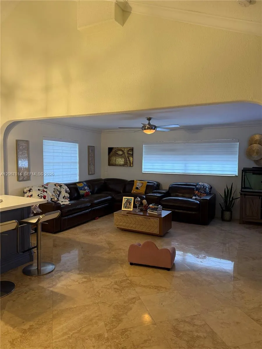 15158 NW 89th Ave Miami Lakes, FL 33018