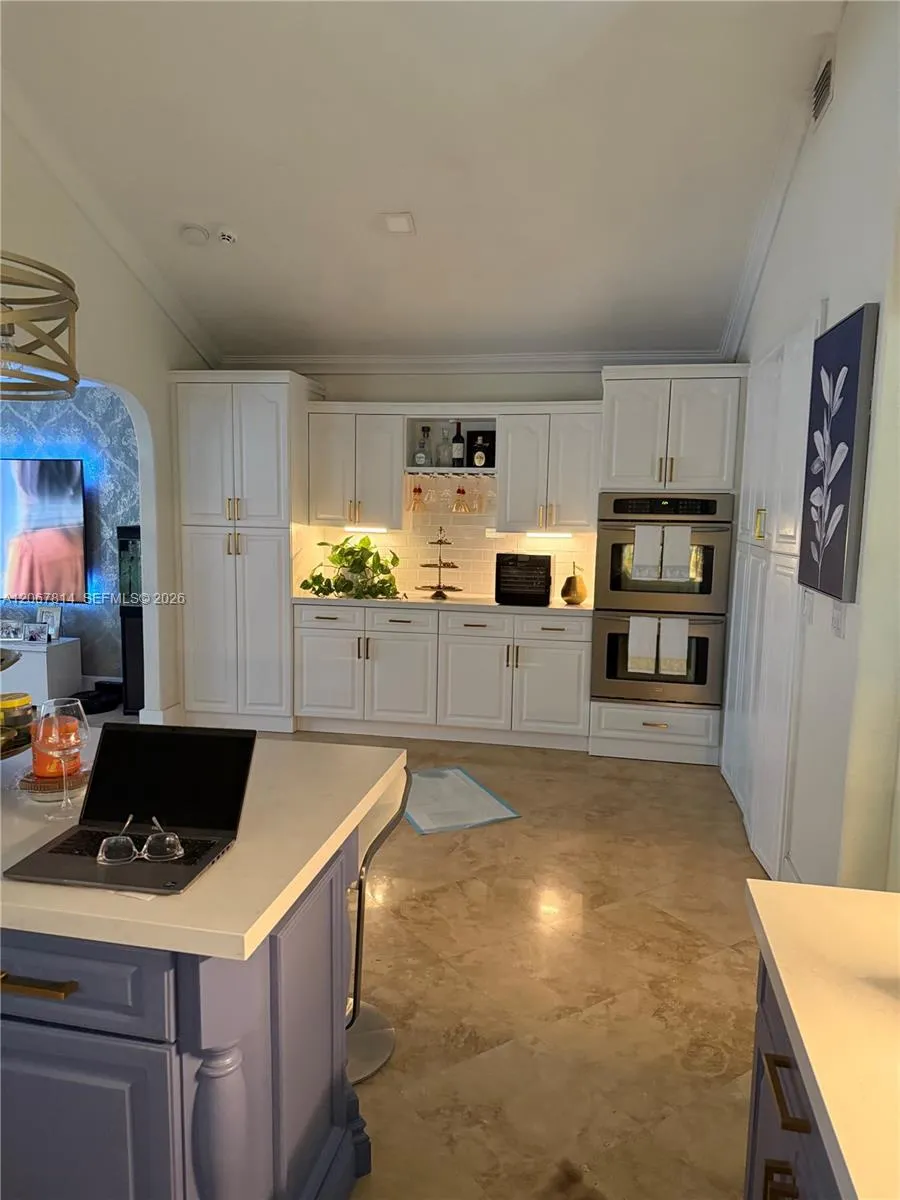15158 NW 89th Ave Miami Lakes, FL 33018