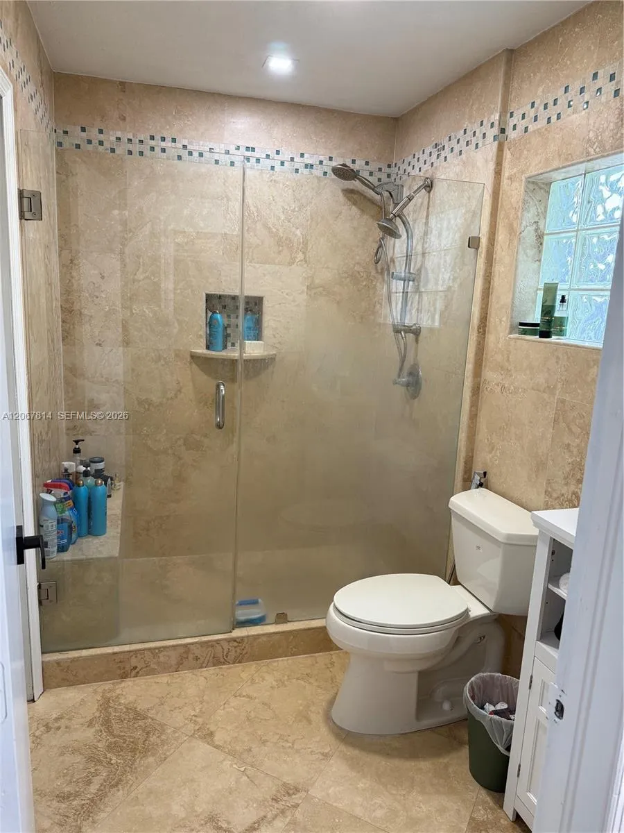 15158 NW 89th Ave Miami Lakes, FL 33018