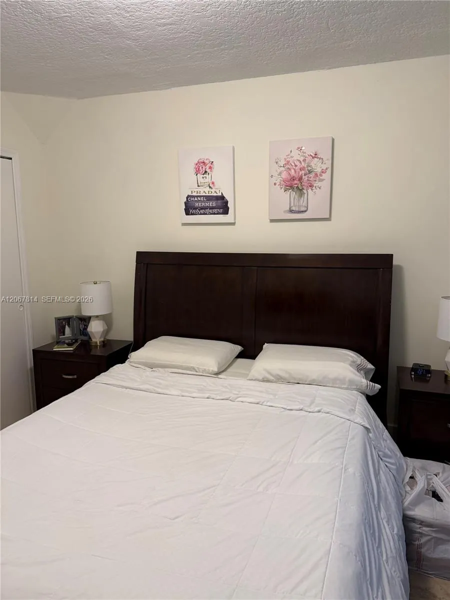 15158 NW 89th Ave Miami Lakes, FL 33018