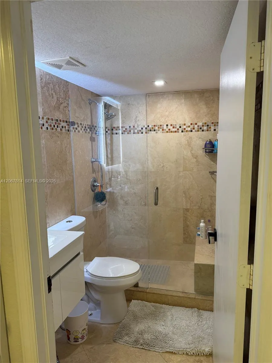 15158 NW 89th Ave Miami Lakes, FL 33018