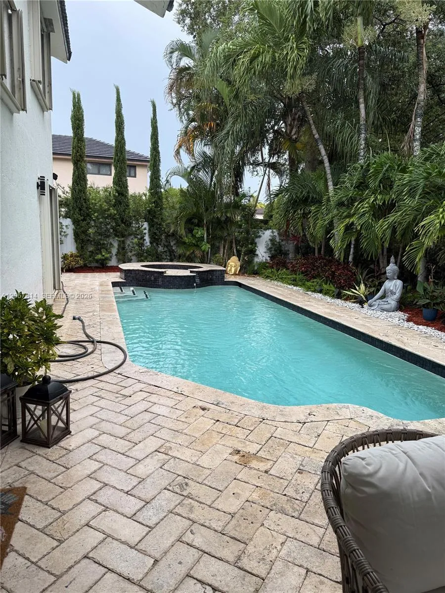 15158 NW 89th Ave Miami Lakes, FL 33018