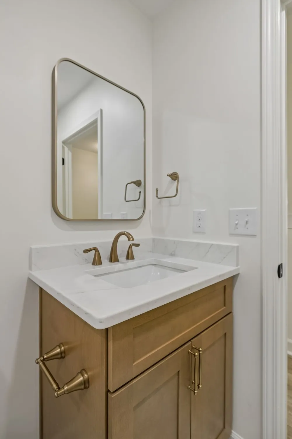 108 Airfloat Dr Hendersonville, TN 37075