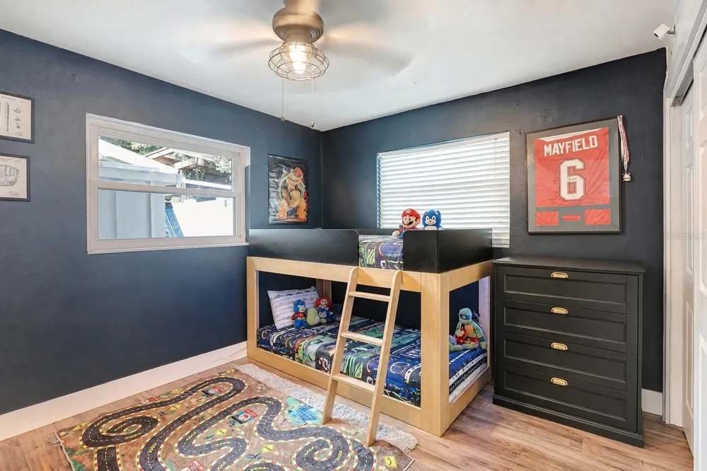 510 HILLCREST DRIVE Largo, FL 33771