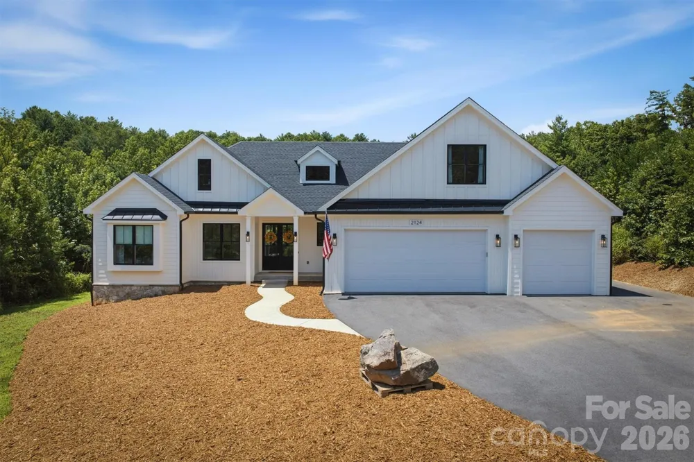 2124 Starlight Lane Morganton, NC 28655