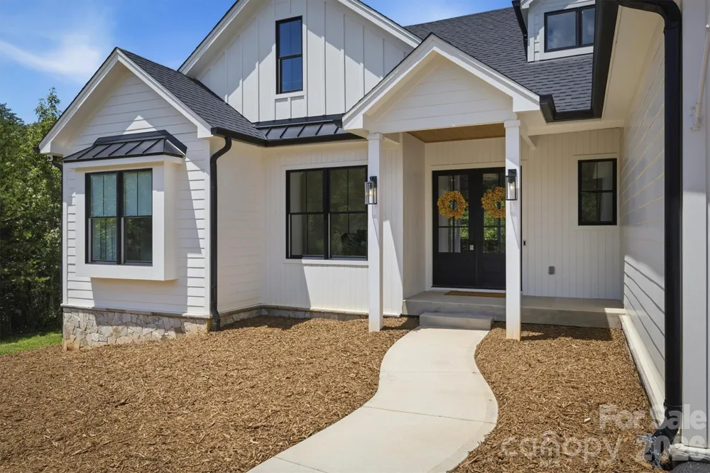 2124 Starlight Lane Morganton, NC 28655