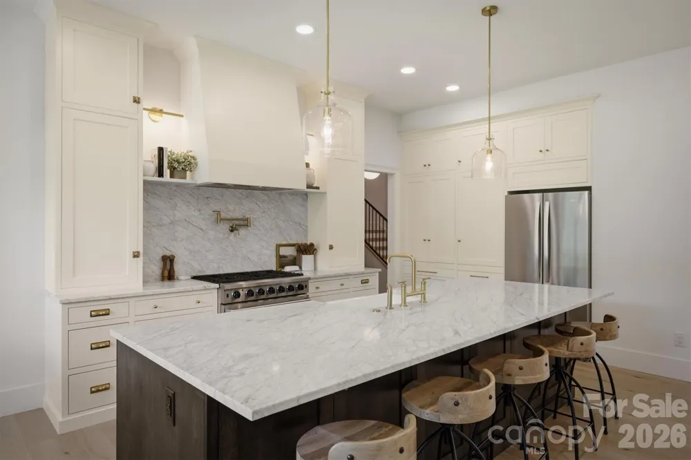 2124 Starlight Lane Morganton, NC 28655