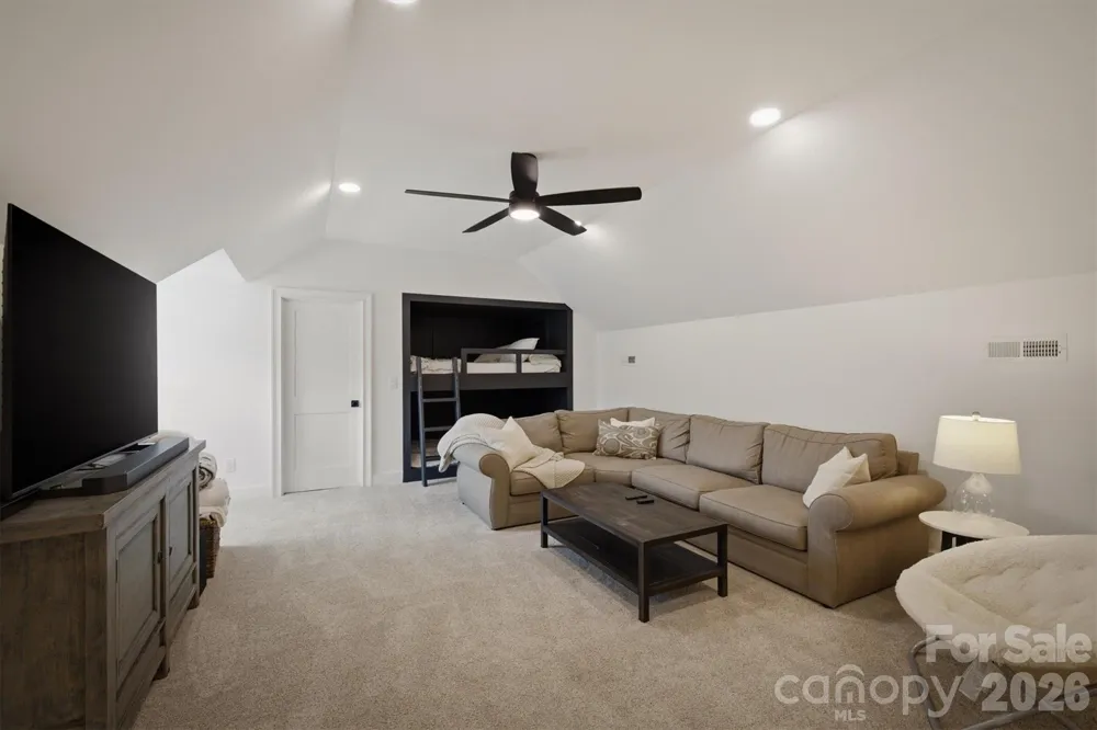 2124 Starlight Lane Morganton, NC 28655