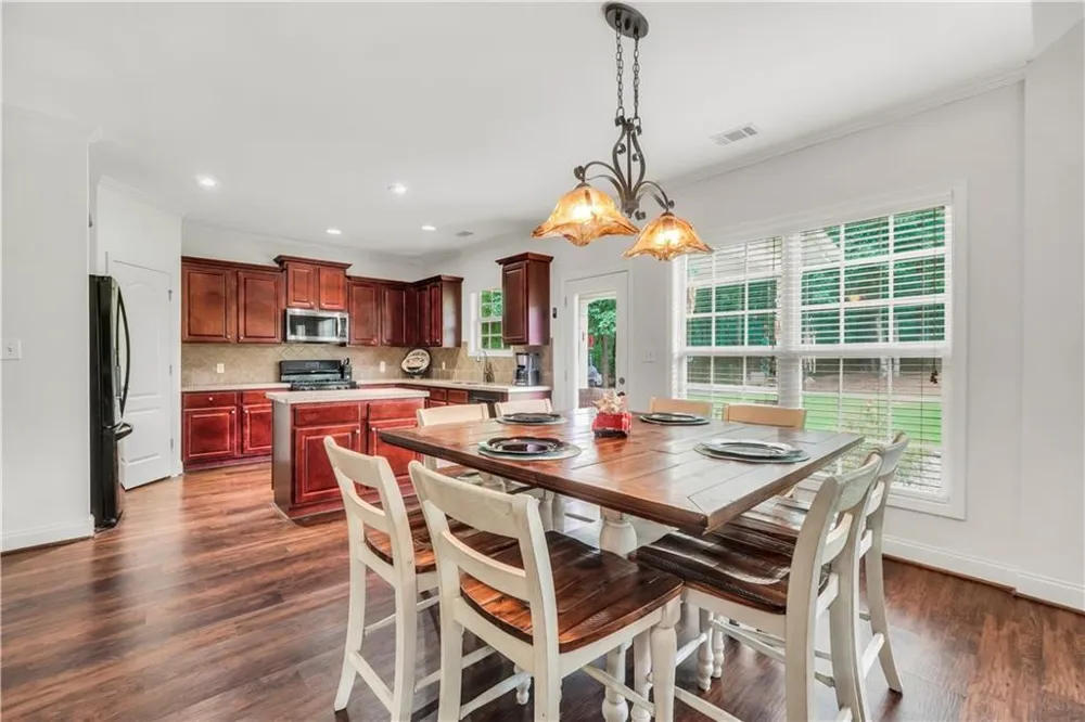 130 Northwood Creek Way Oxford, GA 30054