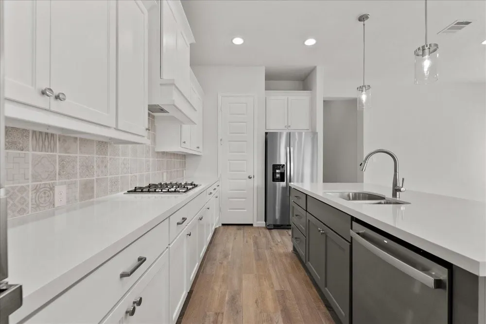 4618 Cooper Lane Rosharon, TX 77583