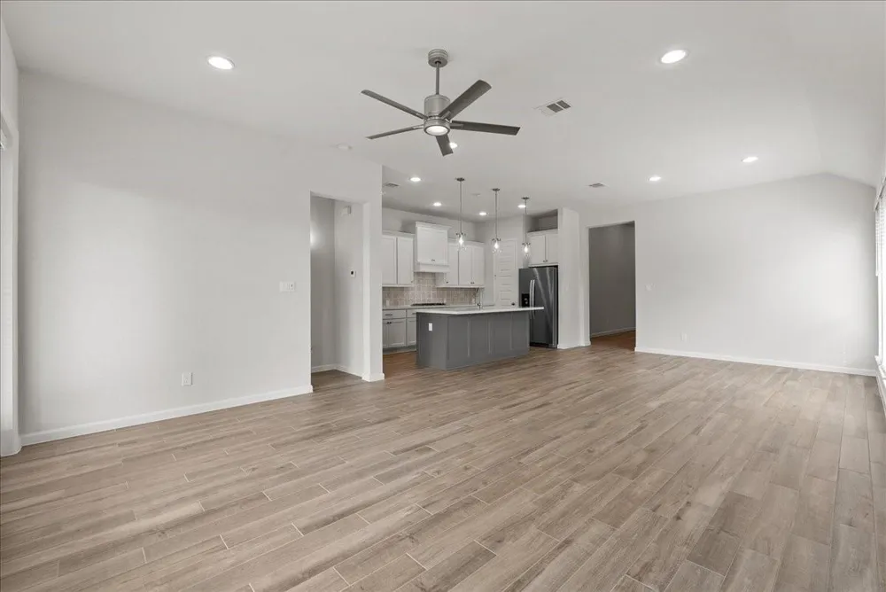 4618 Cooper Lane Rosharon, TX 77583