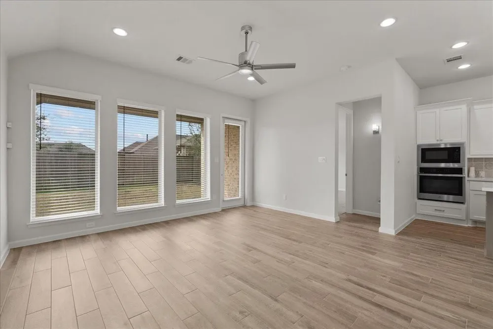 4618 Cooper Lane Rosharon, TX 77583