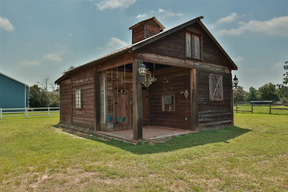 19907 Stone Lake Circle Tomball, TX 77377