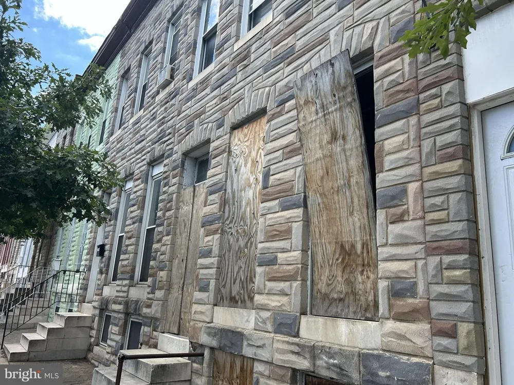 2532 FREDERICK AVENUE Baltimore, MD 21223