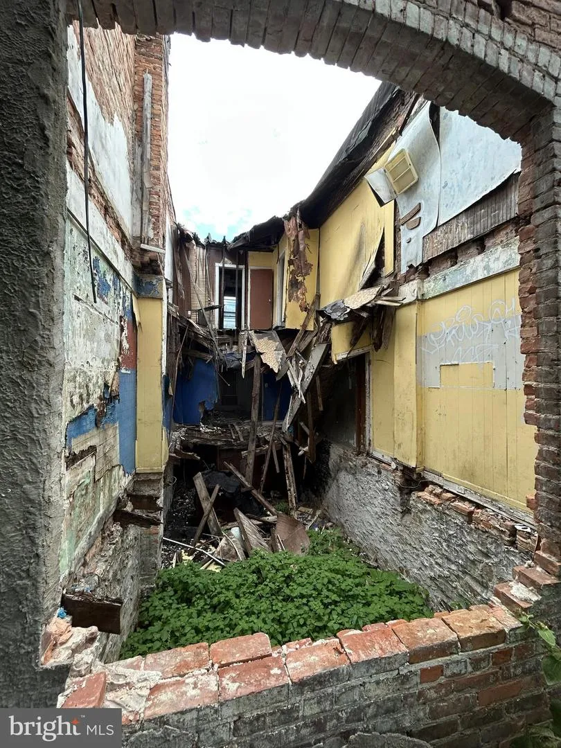 2532 FREDERICK AVENUE Baltimore, MD 21223