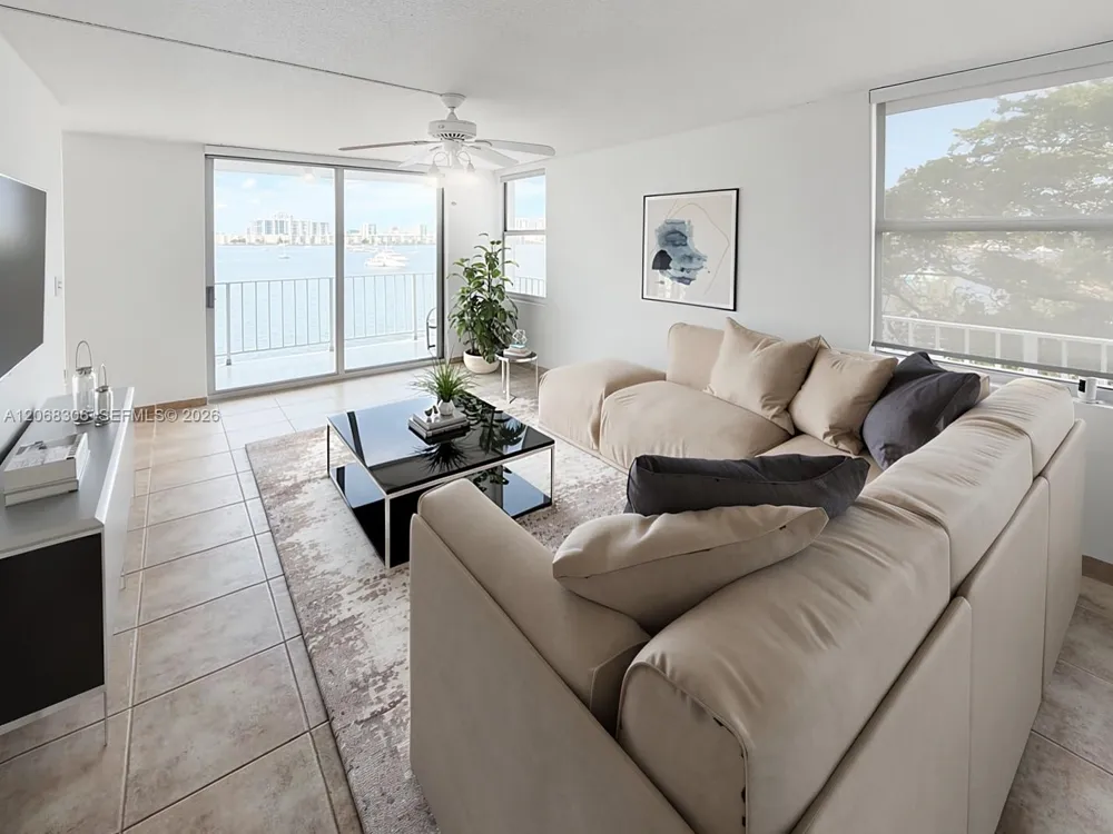 16546 NE 26th Ave #4B North Miami Beach, FL 33160