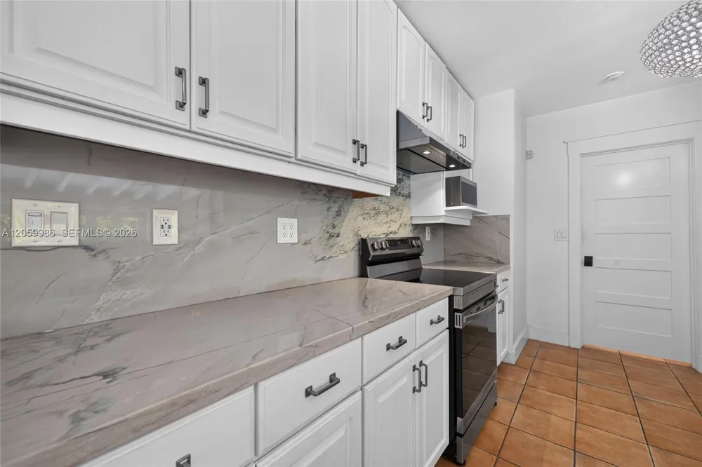12935 SW 81st Ave #n/a Pinecrest, FL 33156