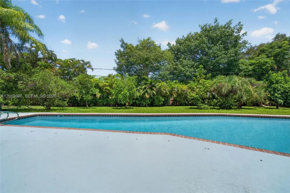 12935 SW 81st Ave #n/a Pinecrest, FL 33156