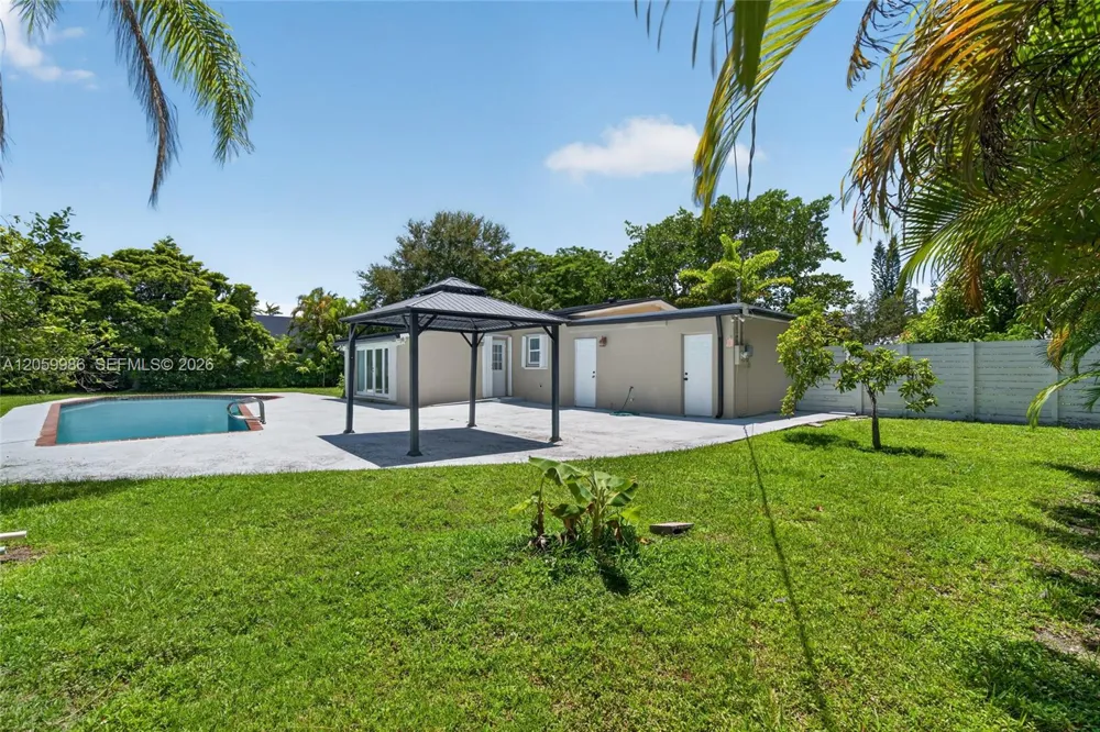 12935 SW 81st Ave #n/a Pinecrest, FL 33156