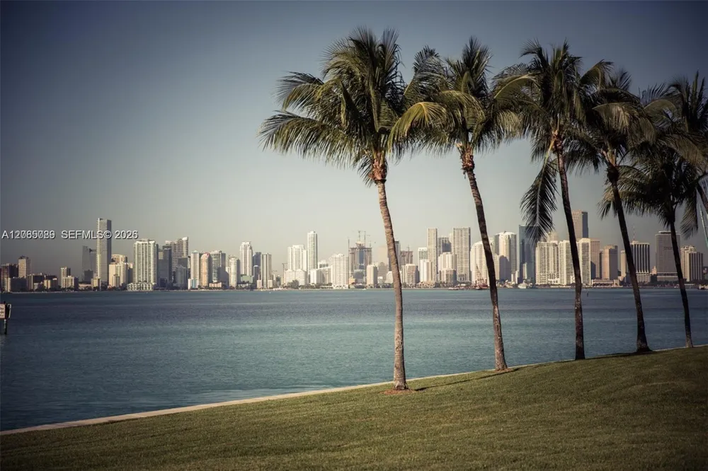 19216 Fisher Island Dr #19216 Fisher Island, FL 33109