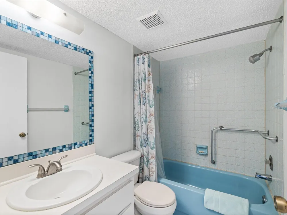 3843 LIGHTHOUSE WAY New Port Richey, FL 34652