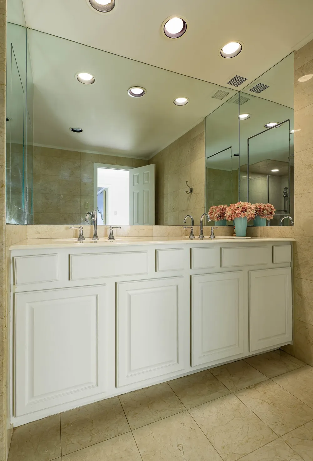 3601 Turtle Creek Boulevard #T3 Dallas, TX 75219