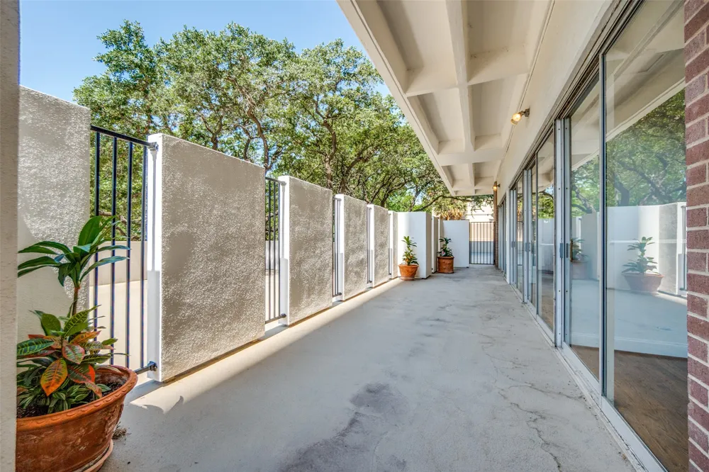 3601 Turtle Creek Boulevard #T3 Dallas, TX 75219