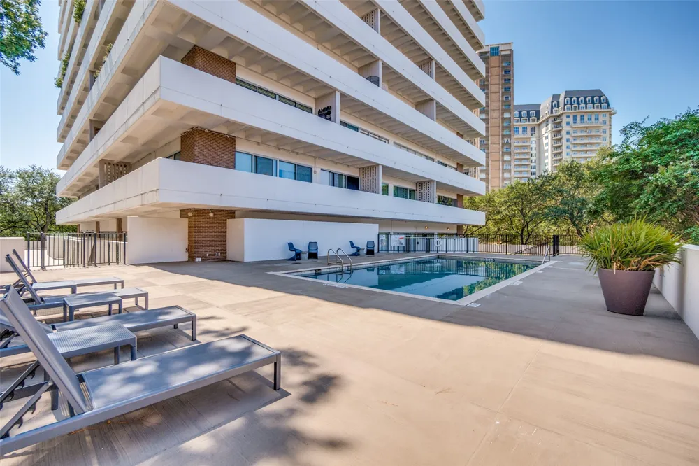 3601 Turtle Creek Boulevard #T3 Dallas, TX 75219
