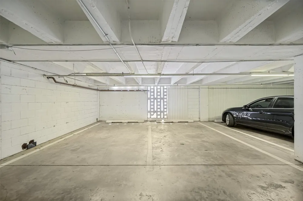 3601 Turtle Creek Boulevard #T3 Dallas, TX 75219