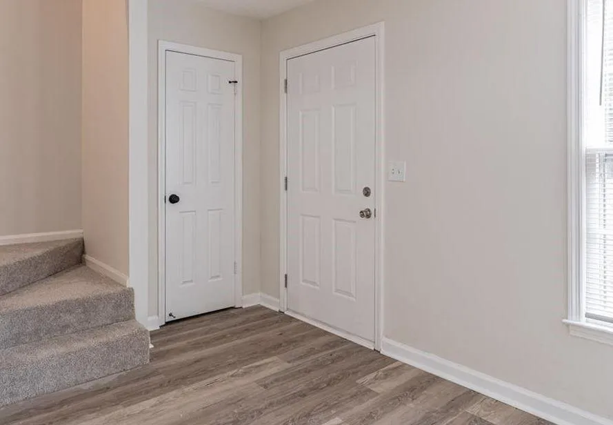 1050 Old Holcomb Bridge Road Roswell, GA 30076