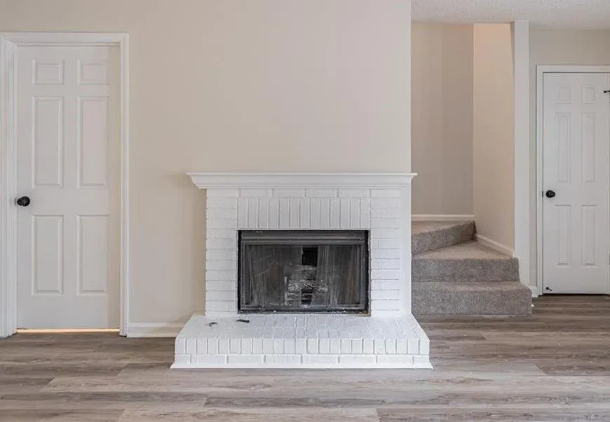 1050 Old Holcomb Bridge Road Roswell, GA 30076