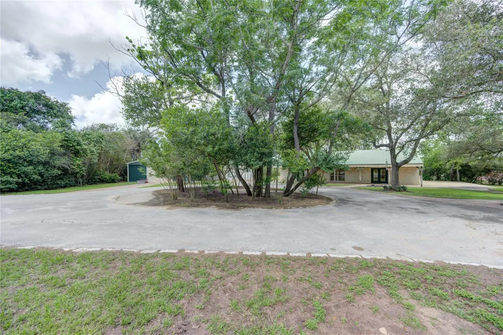 3314 Meier Road S Sealy, TX 77474