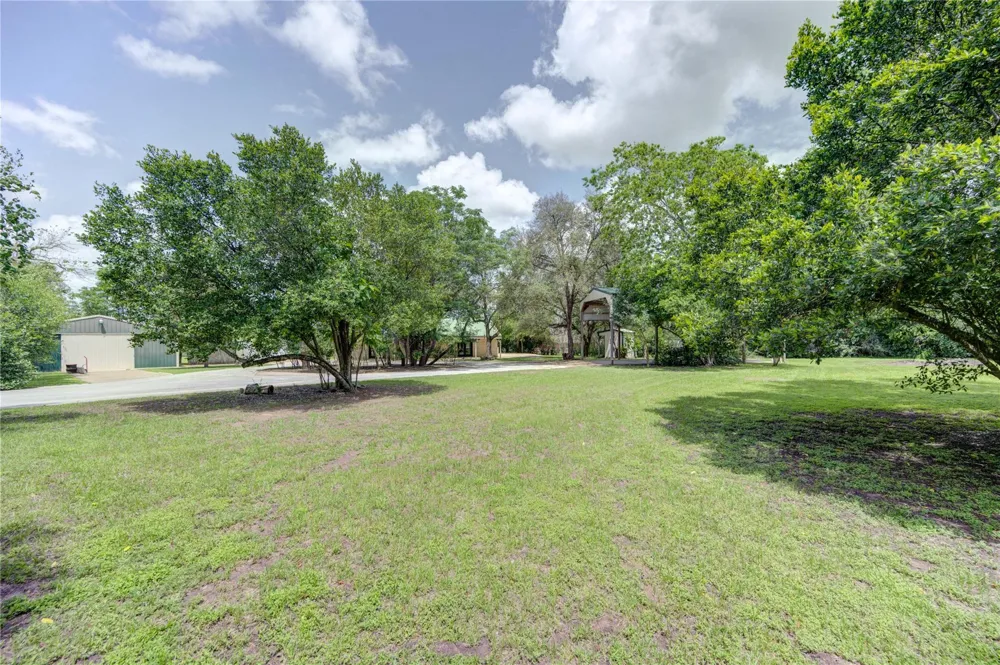 3314 Meier Road S Sealy, TX 77474