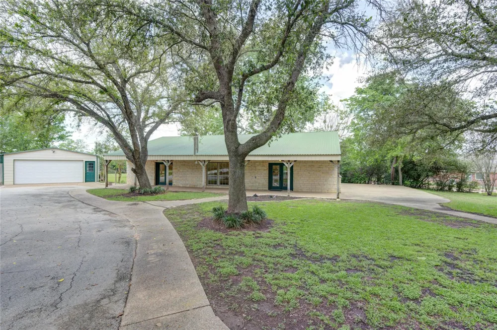 3314 Meier Road S Sealy, TX 77474