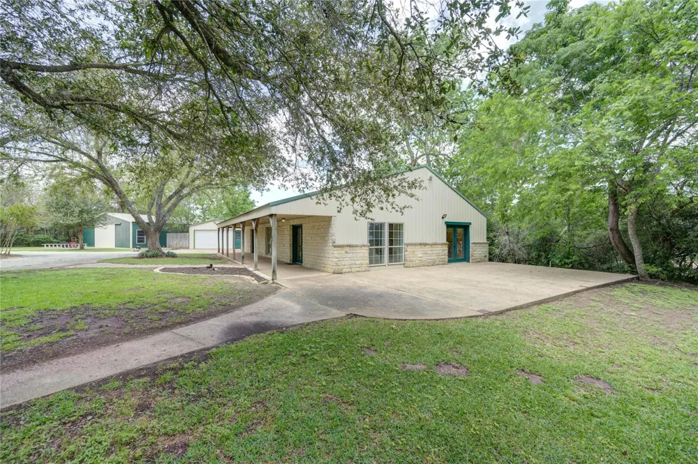 3314 Meier Road S Sealy, TX 77474