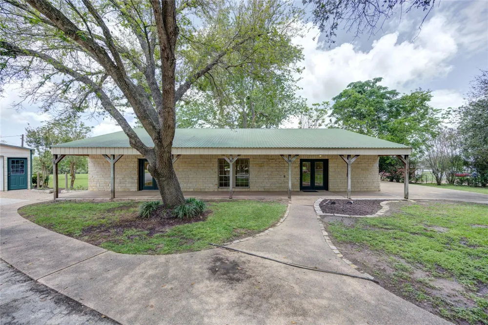 3314 Meier Road S Sealy, TX 77474