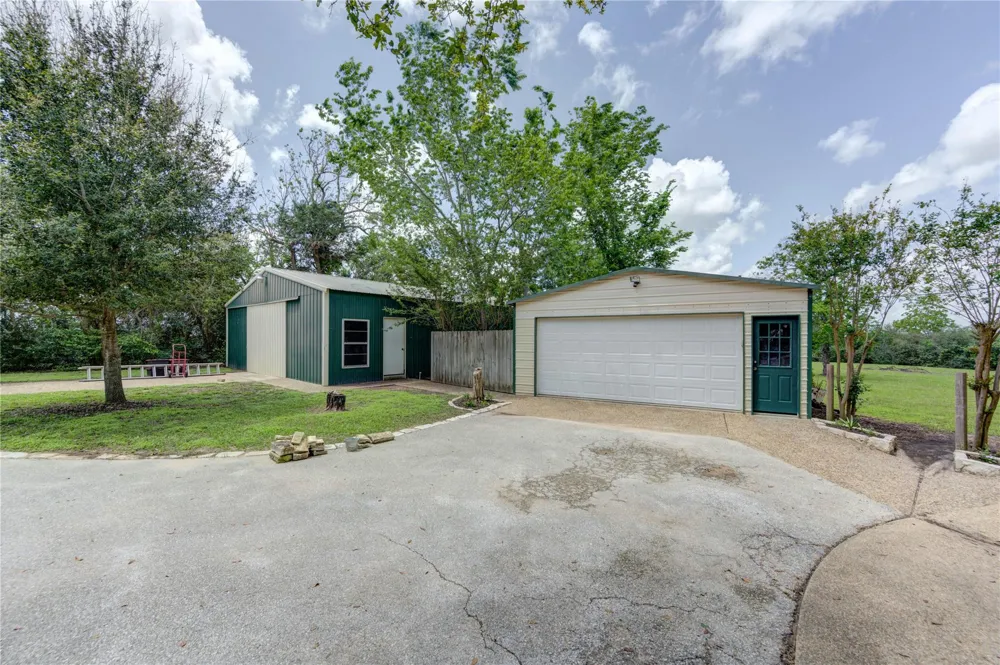 3314 Meier Road S Sealy, TX 77474